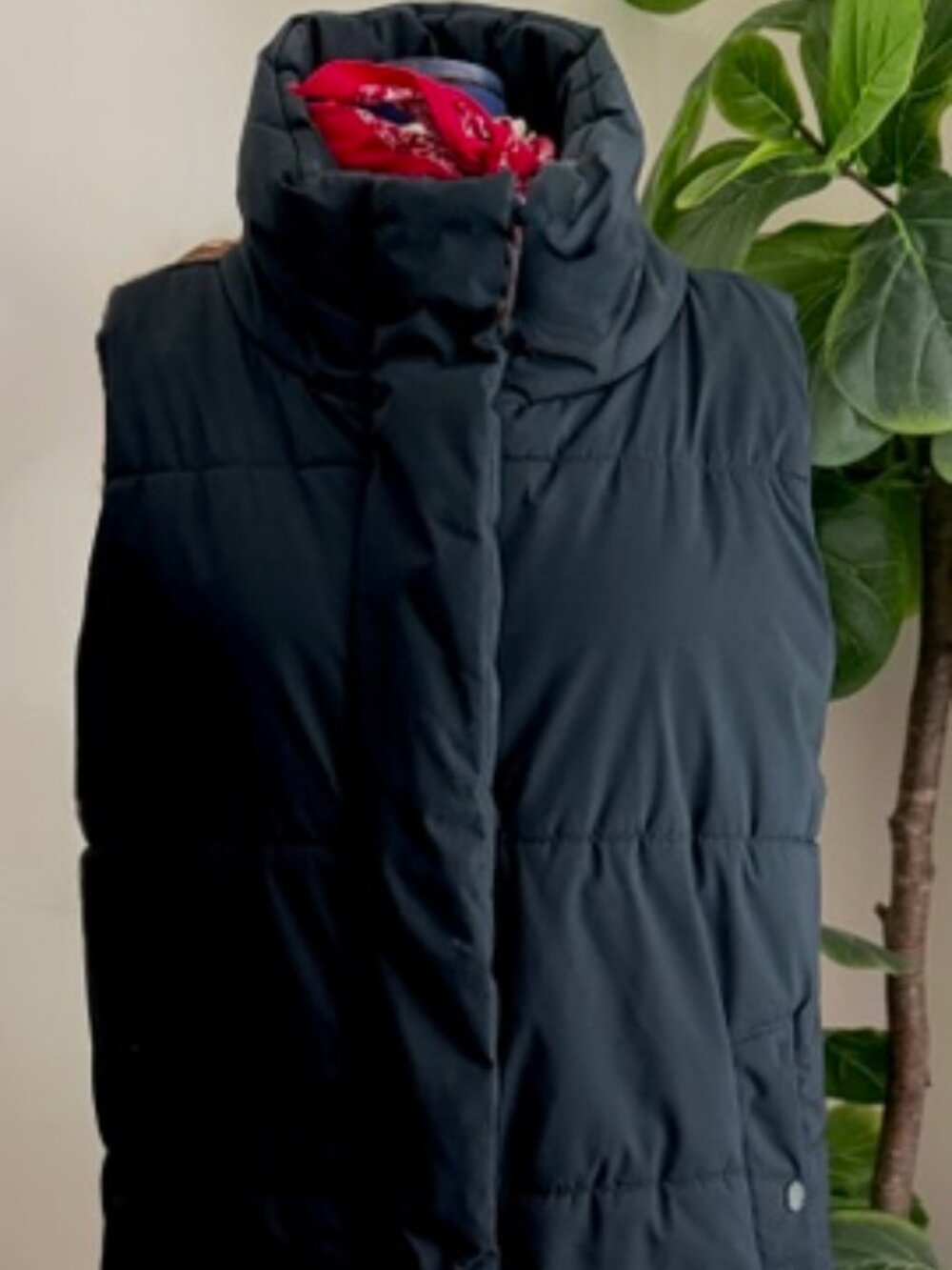 MONDETTA OUTDOOR PROJECT LONG PUFFER VEST HIGH NECK FULL ZIP- SIZE L